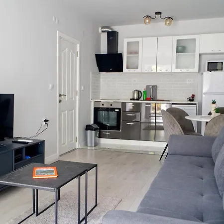 Zen Zagora First Floor Free Parking Near Park *